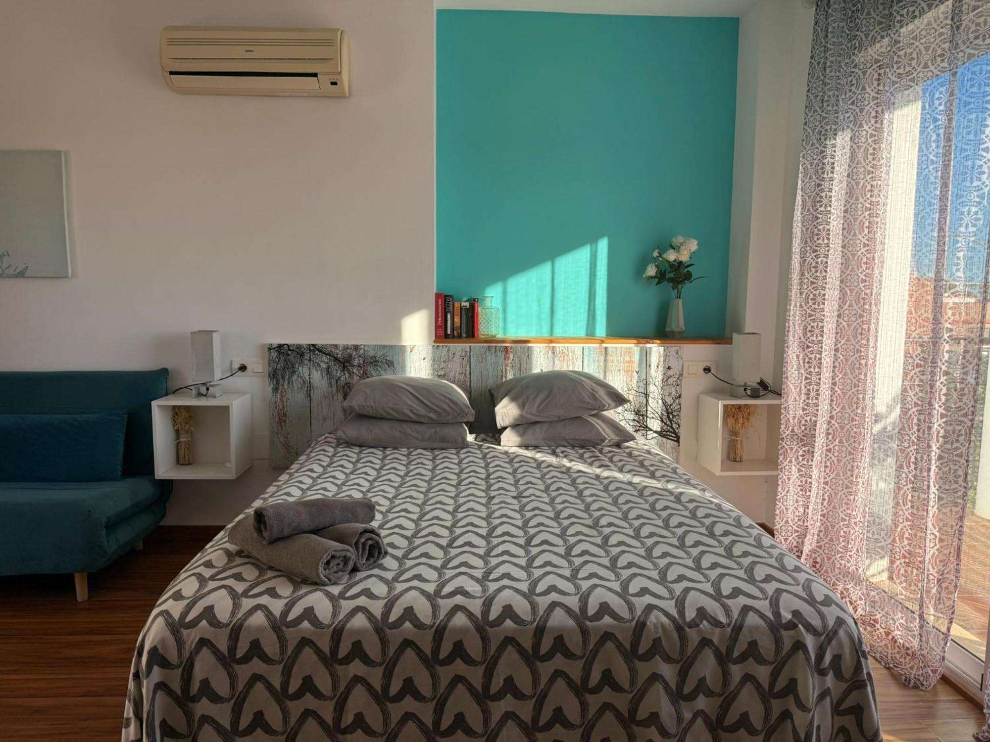 Your By The Sea Apartament Malaga